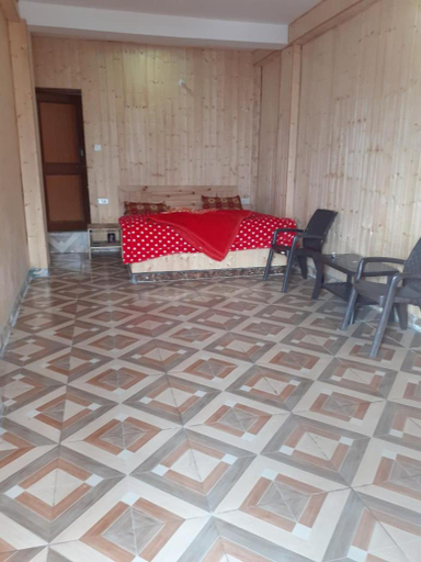 Bedroom 3, Shiva mountain guest house & Cafe, Kullu