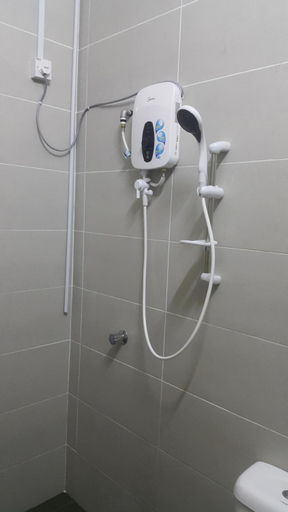 Bathroom 2, Gerik The Great RestHouse, Hulu Perak