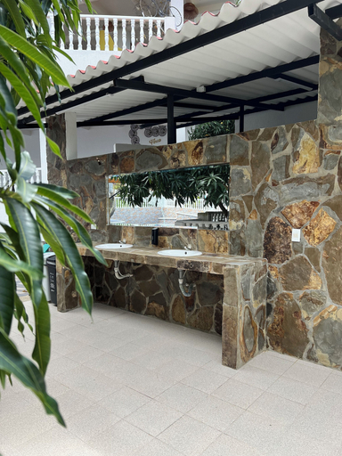 Others 5, Finca Don Matias, Icononzo