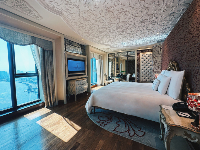Bedroom 28