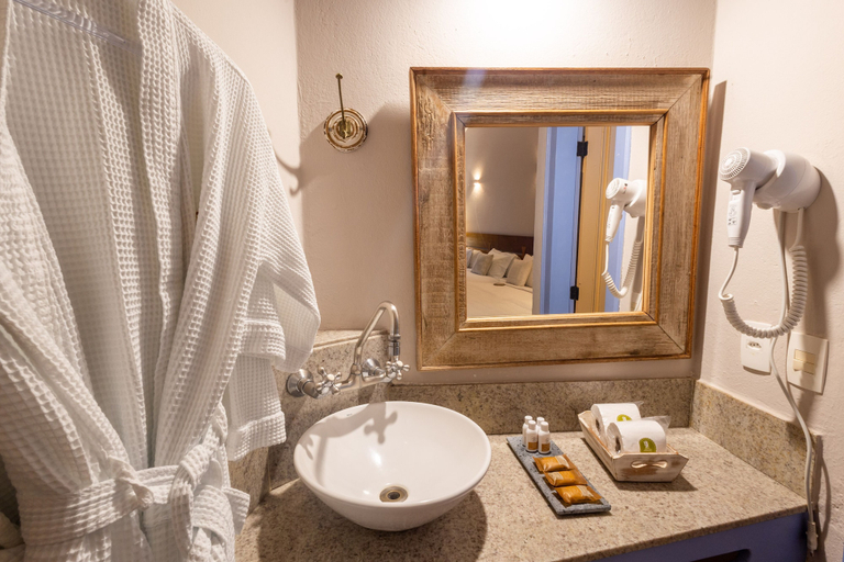 Bathroom 4, Pousada Pequena Tiradentes, Tiradentes