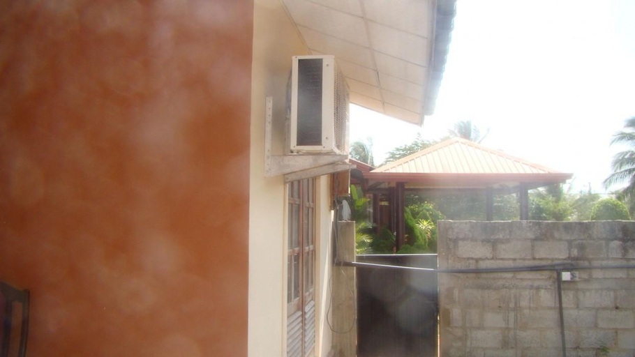Others 3, Nelum Villa, N. Palatha East