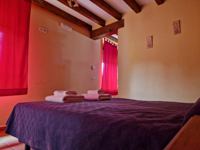 Others 4, Hostal La Plata, Toledo