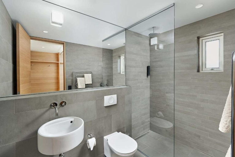 Bathroom, Eiðhús Apartments, Eyja- og Miklaholtshreppur