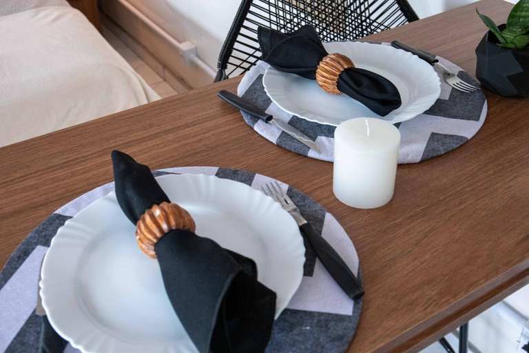 Food & Drinks, Container Guest House, Porto Belo