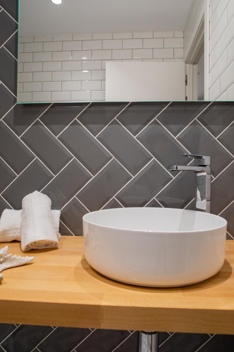 Bathroom 3, CASA FLORIT - City Arts & Port Suites - 15 min Beach, Valencia
