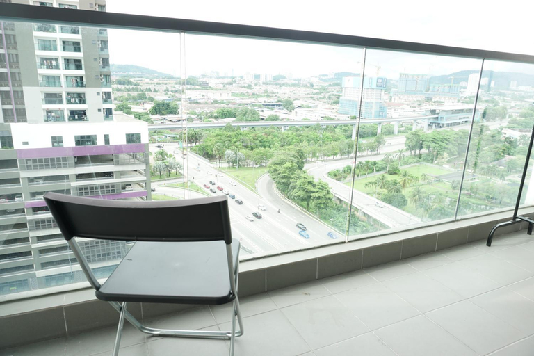 Others 2, Landmark Residence 2 Service Apartment 5min to MRT 20min to KL, Hulu Langat
