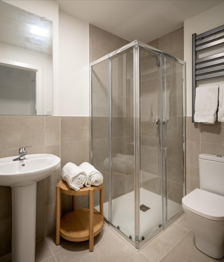 Bathroom 3, Libere Bilbao La Vieja, Vizcaya