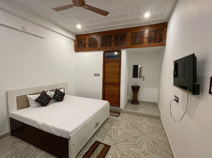Bedroom 11