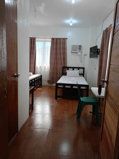 Bedroom 16