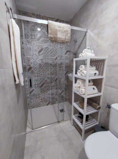 Bathroom 3, Apartamento en Alicante La Casa Azul, Alicante