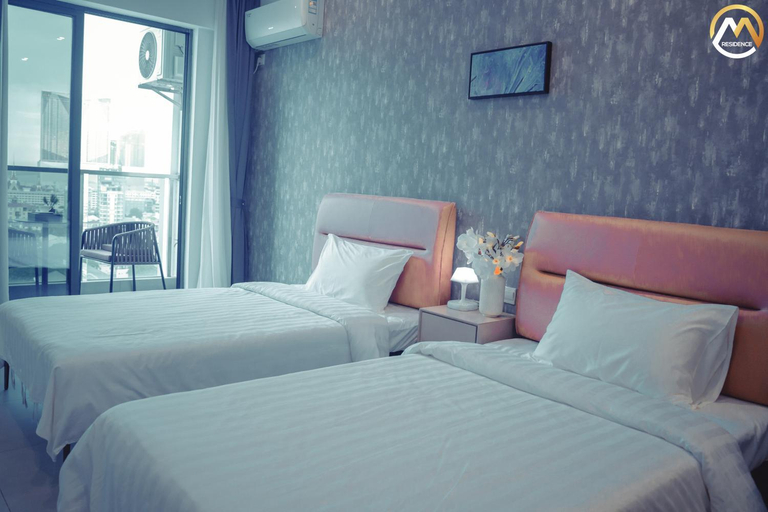 Bedroom 2, Infinity Pool Hotel Phnom Penh Down To 24 USD in M Residence, Phnom Penh