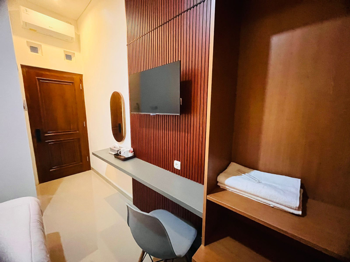 Bedroom 14