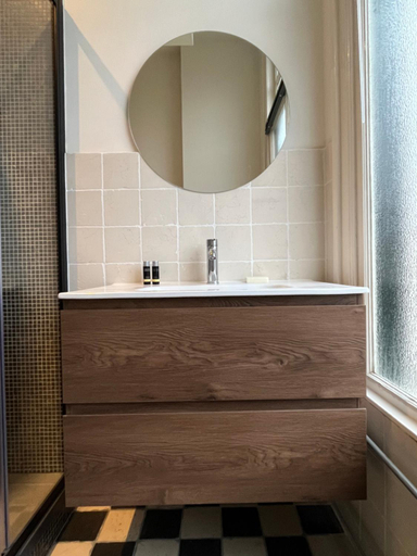 Others 2, Luxe kamer in stadsvilla, gratis parkeren!, Apeldoorn