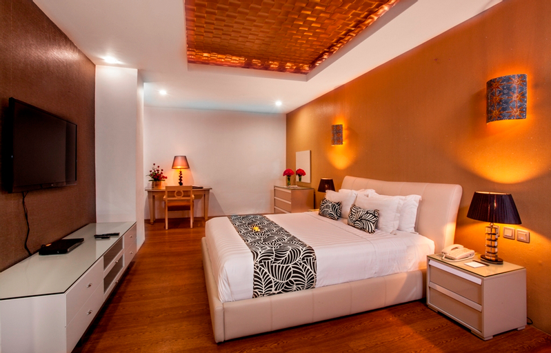 Bedroom 13