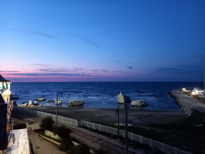 Others 2, AMARE Bed & Breakfast, Foggia