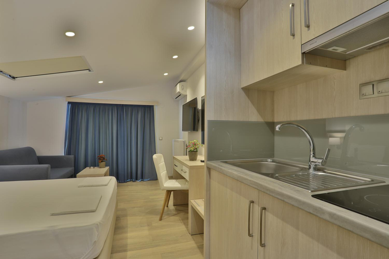 Others 4, Alarzo Rooms, Central Macedonia