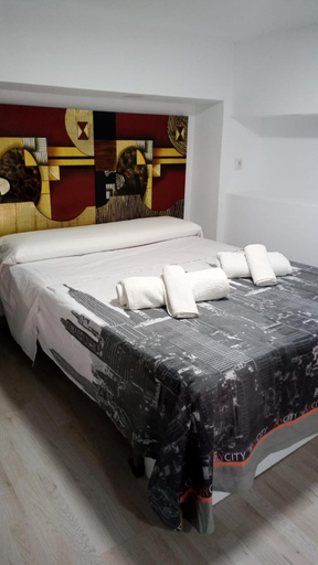 Others 5, Loft puerto de Valencia, Valencia