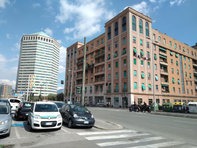 Exterior & Views 1, LA LANTERNA DI ANGELO, Genova