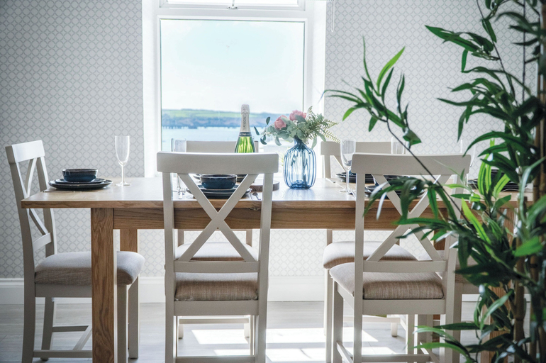 Others 5, Haven View - 2 Bedroom Apartment - Milford Haven, Pembrokeshire