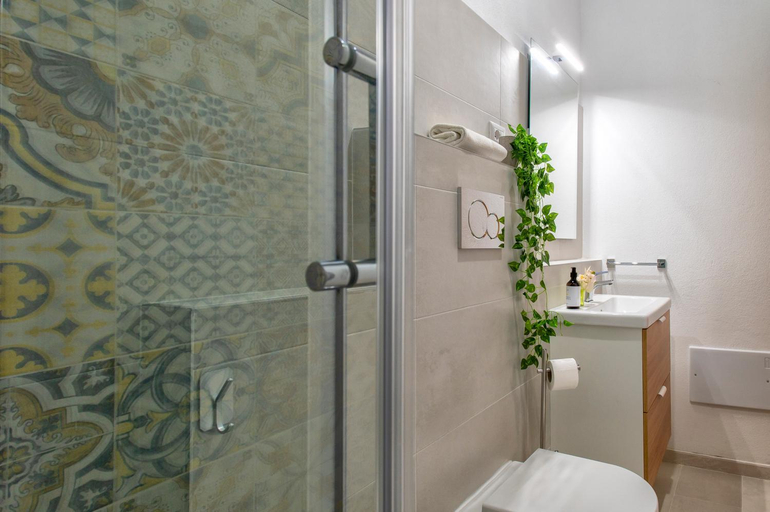 Bathroom 4, Casa Scirocco, Sassari