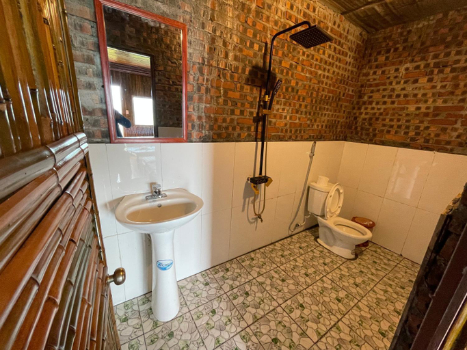 Bathroom, Mam Xoi Homestay, Hoàng Su Phì