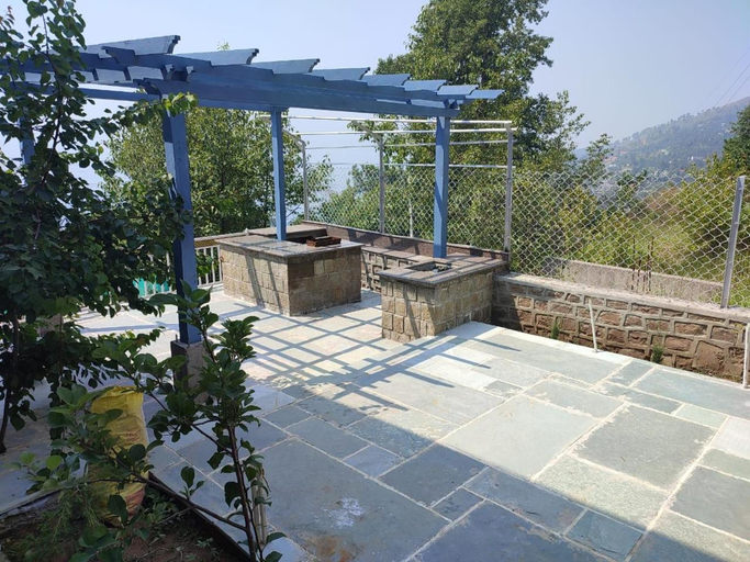 Others 5, Vacay Datcha , Udhampur