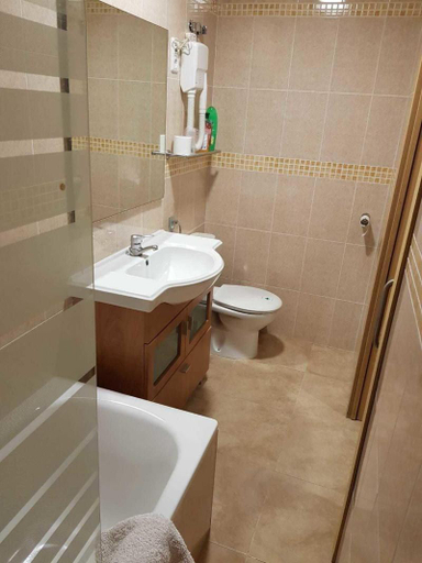 Bathroom, Hotel Mas Subirats, Tarragona