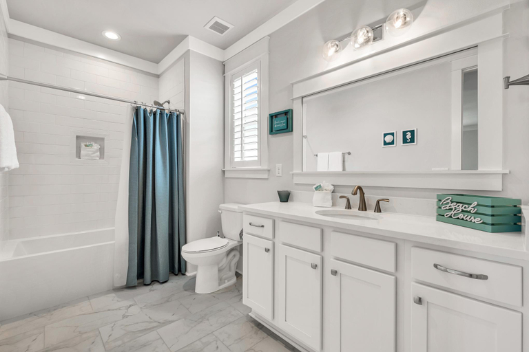 Bathroom 4, Grand Verano Chateau with Heated Pool and Cart, Walton