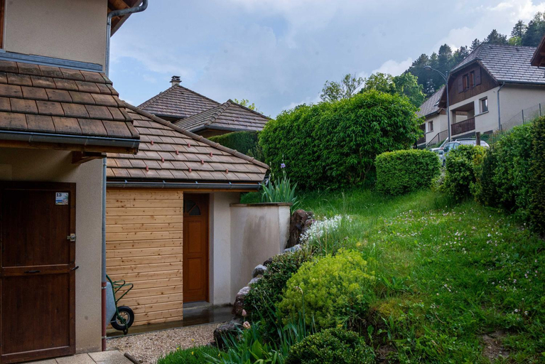 Others 3, guesthome la petite salette, Isère