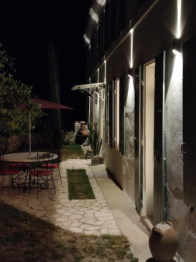 Others 5, Akvarelo, Charente-Maritime