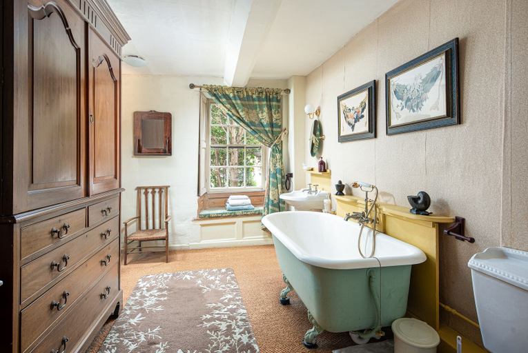 Bathroom, Compton House, Somerset