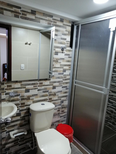 Bathroom 3, Hotel Dubai Suite, San Juan de Pasto
