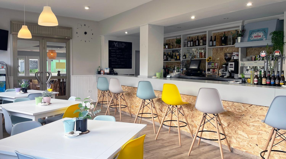 Food & Drinks, Hotel A Estrada Rooms, Pontevedra