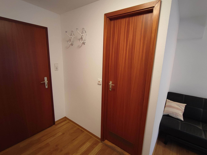 Others 4, Room in Guest Room - Pension Forelle - Suite, Rastatt