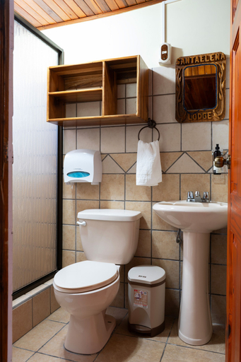 Bathroom 4, Santa Elena Lodge, La Cruz
