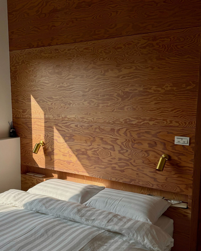 Bedroom 4, June June House, Tainan