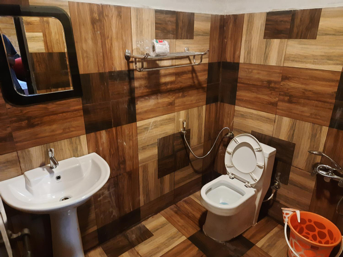 Bedroom 3, Mountainmist wooden cottages, Theni