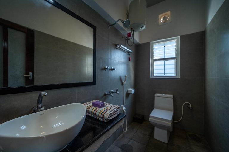 Bathroom 3, Mermaid Farm House, Viluppuram