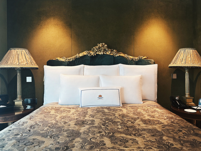 Bedroom 9
