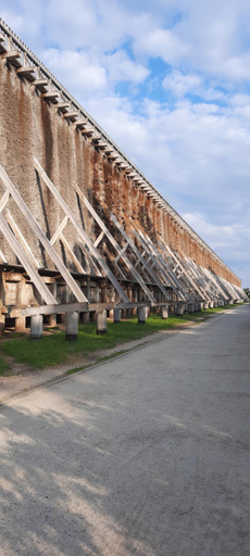 Others 4, Willa Vistula, Toruń