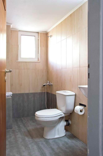 Bathroom 2, Mini Suites 2, Crete