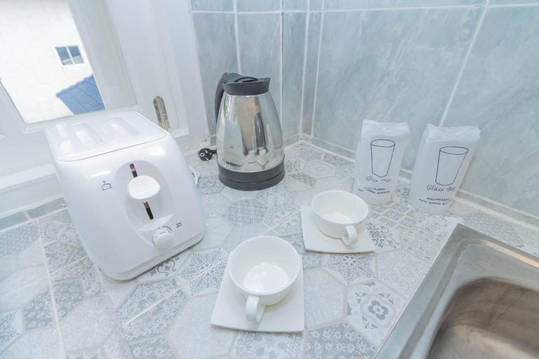 Amenities 12