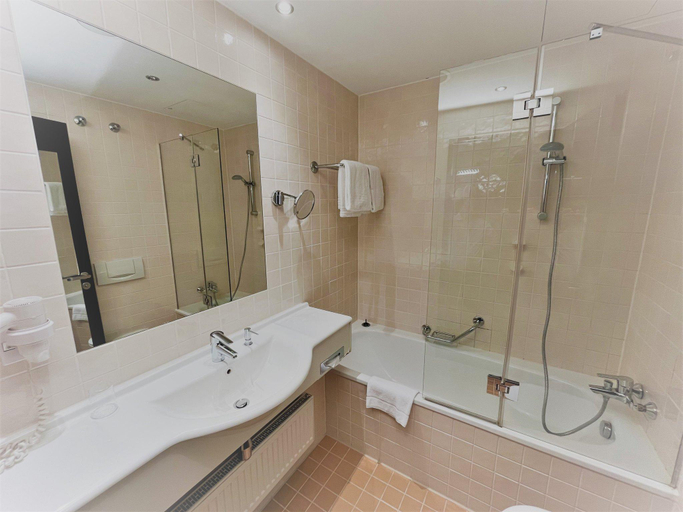 Bathroom 3, Styles Hotel München Messe, München