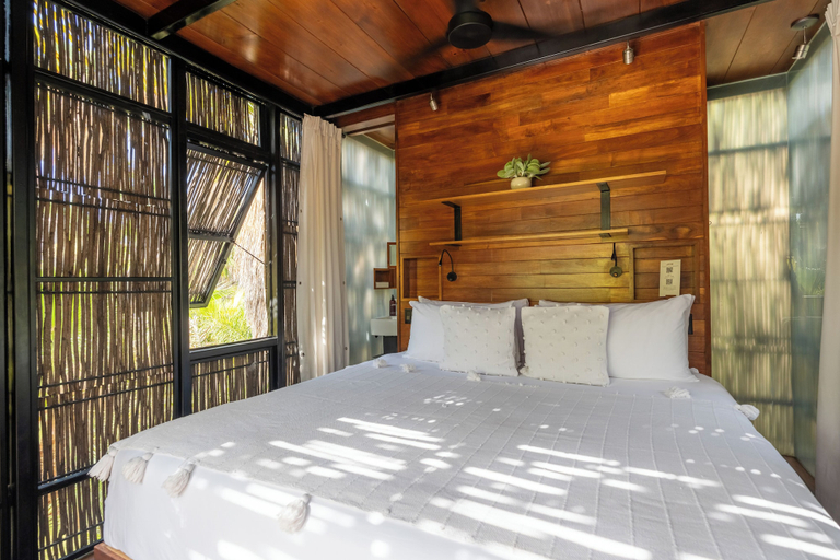 Bedroom 4, Acre Resort & Residences, La Paz