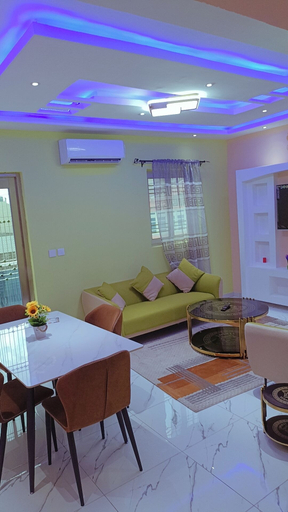 Others 3, Bosslife Apartement, Wouri