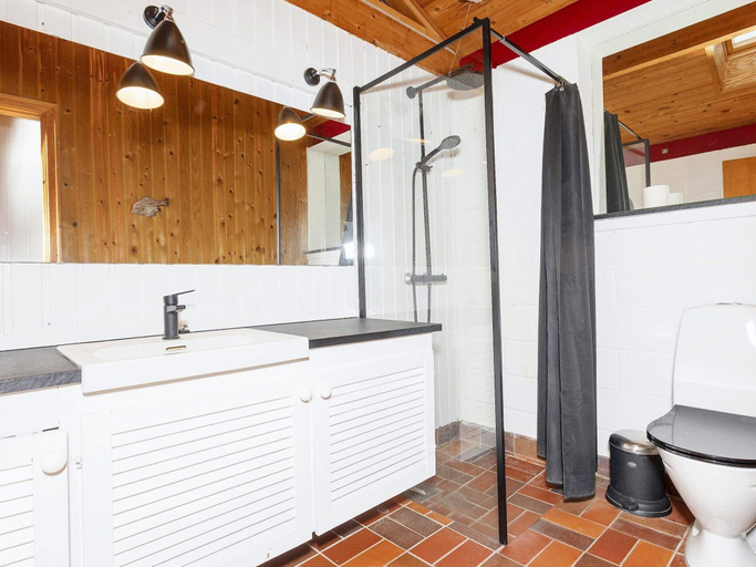 Bathroom 3, 6 Person Holiday Home in Bindslev, Hjørring