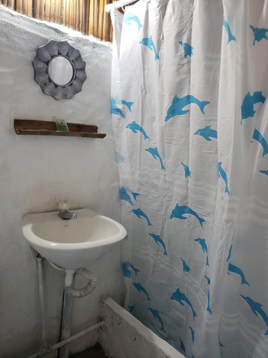 Others 5, Casa surf arrels, Santa Elena