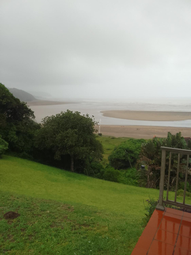 Exterior & Views 5, Ocean View Guest House, O.R.Tambo
