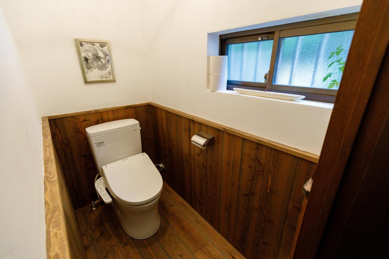 Bathroom 5, Guest House Kamejikan, Kamakura
